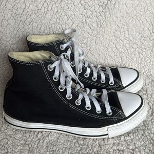 Women’s converse